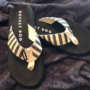 Rocket Dog flip flops